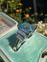 Load image into Gallery viewer, Stunning Aquamarine and Diamond Ring
