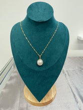 Load image into Gallery viewer, Mabé Pearl Pendant in 14ct Yellow Gold with Chain
