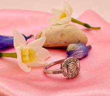 Load image into Gallery viewer, Diamond Daisy Cluster Ring in Platinum
