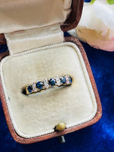 Load image into Gallery viewer, Preloved Glittering Ring.
