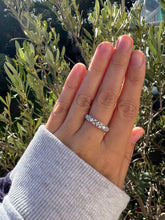 Load image into Gallery viewer, Diamond and Platinum Band Ring
