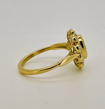Load image into Gallery viewer, Diamond Cluster Ring in 18ct Yellow Gold
