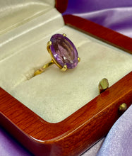 Load image into Gallery viewer, Stunning Amethyst Ring Set in 18ct Yellow Gold
