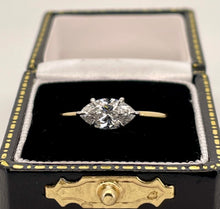 Load image into Gallery viewer, Fabulous 1ct Marquise Cut Solitaire Ring in 18ct Yellow Gold and Platinum
