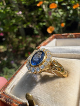 Load image into Gallery viewer, Vintage-Inspired Sapphire &amp; Diamond Halo Ring in Yellow Gold
