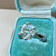 Load image into Gallery viewer, Old Cut Diamond Solitaire Ring
