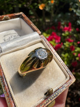Load image into Gallery viewer, 18ct Gold Diamond Statement Ring
