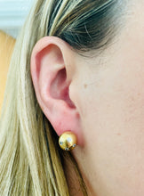 Load image into Gallery viewer, Tiffany &amp; Co 18ct Gold &amp; Diamond Etoile Ball Earrings
