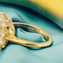 Load image into Gallery viewer, Spectacular Diamond Ring in 18ct Yellow Gold
