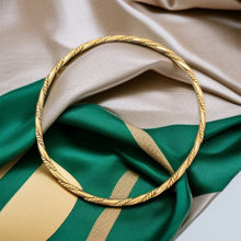 Load image into Gallery viewer, 9ct Yellow Gold Twist Bangle
