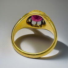 Load image into Gallery viewer, Antique Garnet Ring in 18ct Yellow Gold

