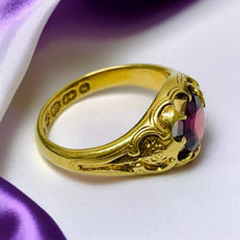 Load image into Gallery viewer, Antique Garnet Ring in 18ct Yellow Gold
