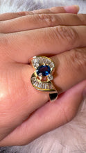 Load and play video in Gallery viewer, 18ct Gold Sapphire Ring with Brilliant &amp; Baguette Diamonds
