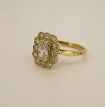 Load and play video in Gallery viewer, Stunning Radiant Cut Diamond Cluster Ring
