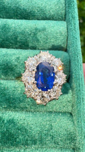 Load and play video in Gallery viewer, Sapphire &amp; Old-Cut Diamond Ring
